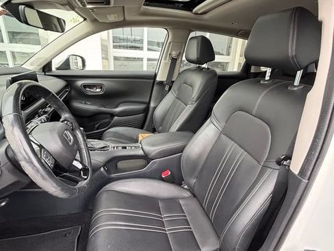 Used 2024 Honda HR-V EX-L image 7