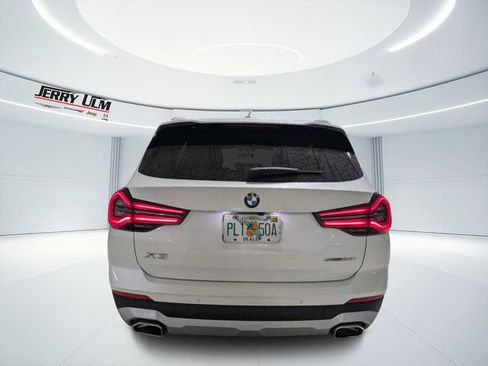 Used 2024 BMW X3 sDrive30i w/ Premium Package w/ZPA RWD image 4
