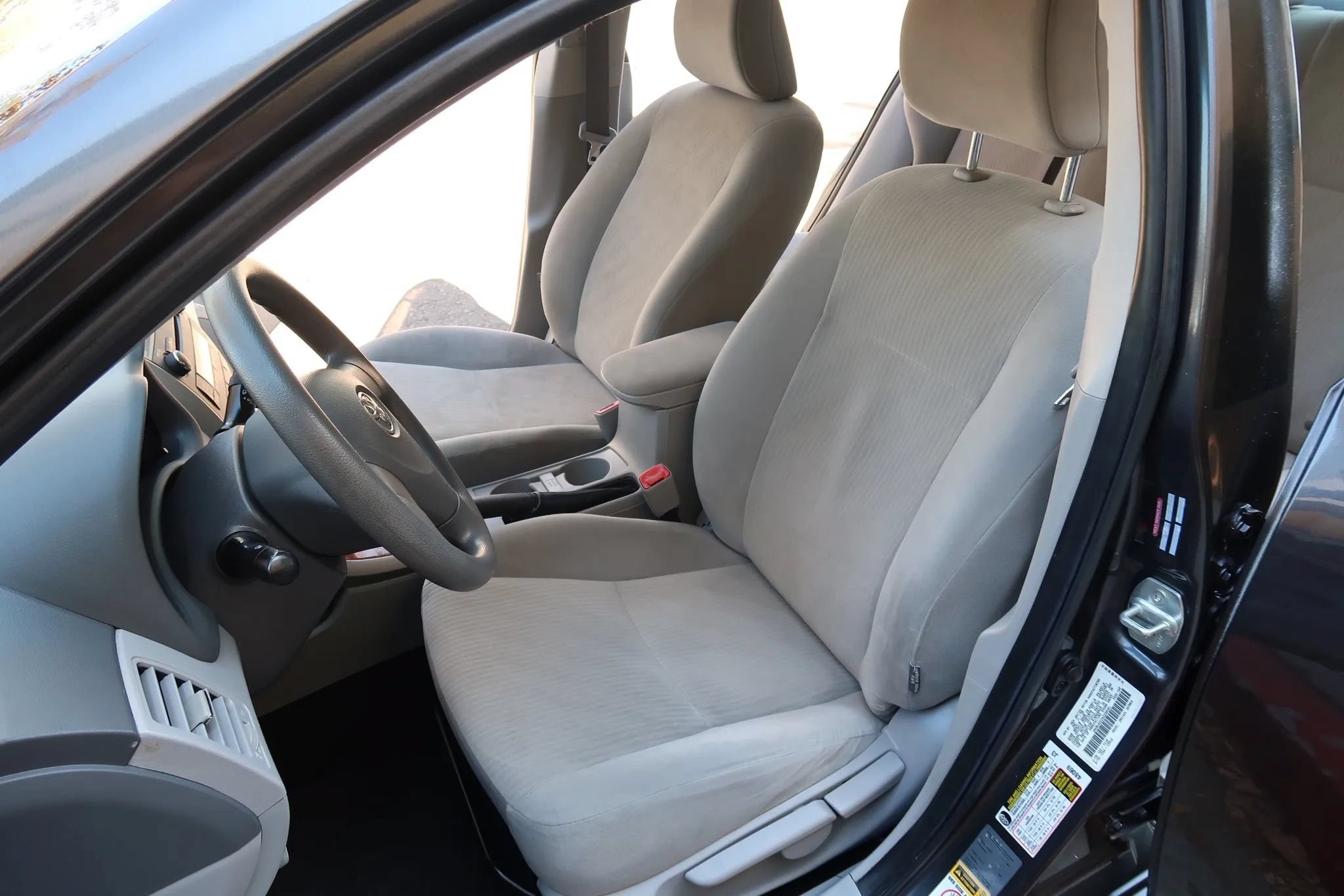 Used 2010 Toyota Corolla FWD image 15