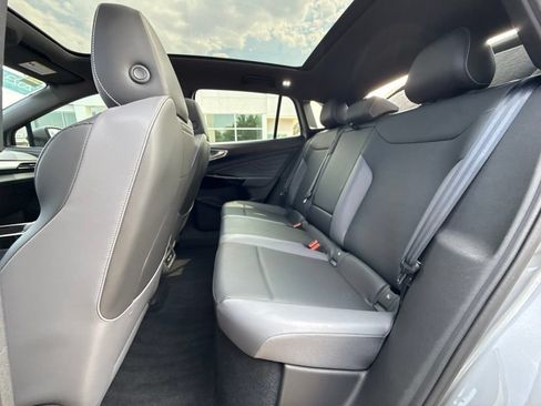 Certified 2023 Volkswagen ID.4 Pro S AWD/4WD image 25