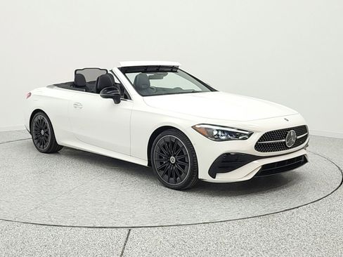 Certified 2024 Mercedes-Benz CLE 300 4MATIC Cabriolet image 3