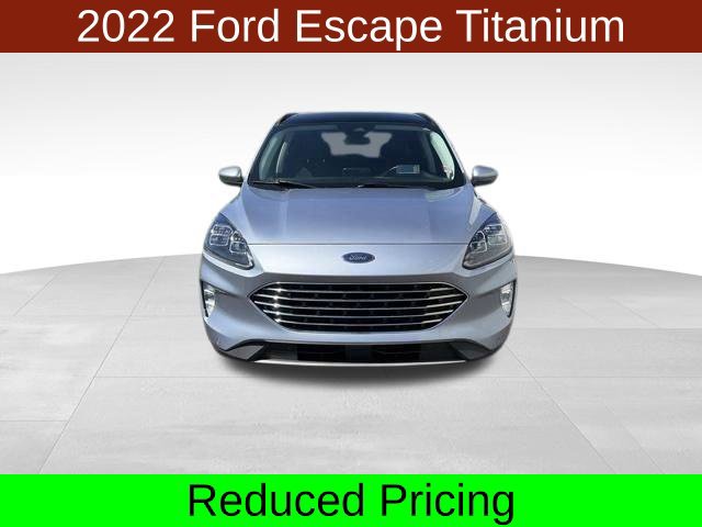 Used 2022 Ford Escape Titanium w/ Titanium Elite Package AWD/4WD image 2