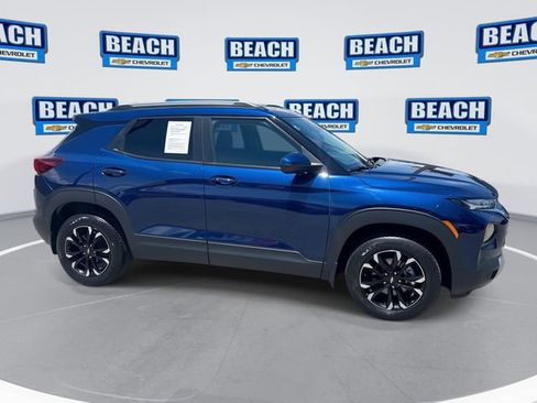 Used 2023 Chevrolet TrailBlazer LT w/ Convenience Package AWD/4WD image 9
