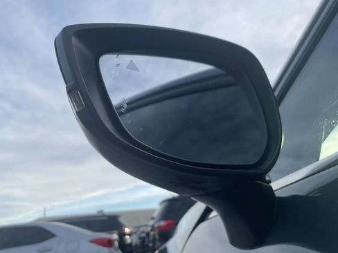 Used 2021 MAZDA MAZDA3 AWD 2.5 Turbo Hatchback image 13