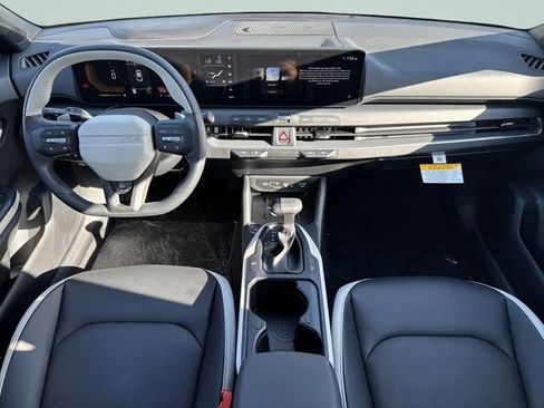 New 2026 Kia K4 GT-Line w/ GT-Line Sunroof Package FWD image 10