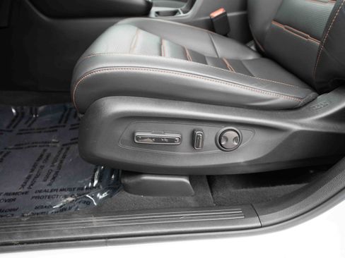 Used 2023 Honda CR-V Sport Touring image 12