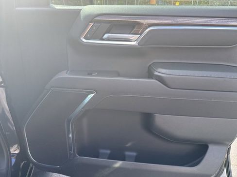 Used 2023 Chevrolet Silverado 1500 LT image 29