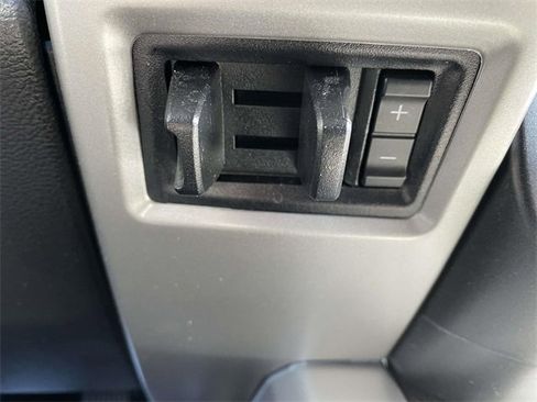 Certified 2021 Ford F250 Lariat w/ Lariat Ultimate Package image 24