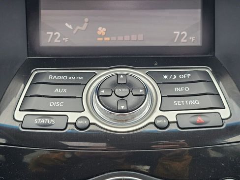 Used 2017 INFINITI QX70 AWD image 15