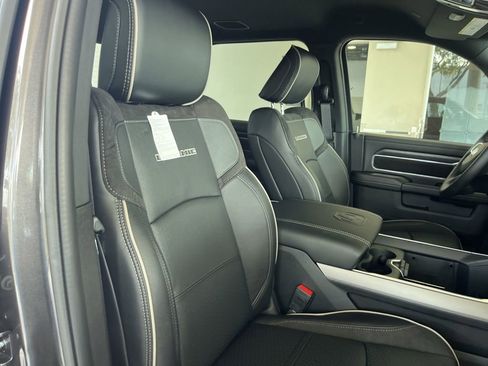 New 2024 RAM 2500 Laramie w/ Night Edition image 23