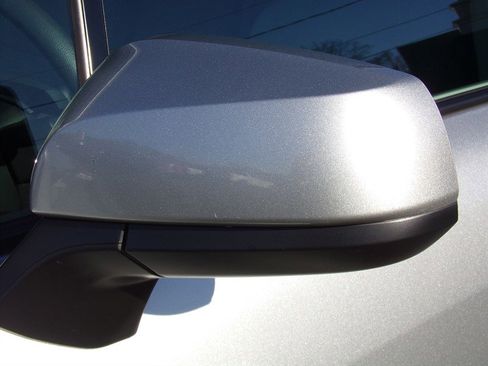 Used 2024 Toyota Sienna LE image 21