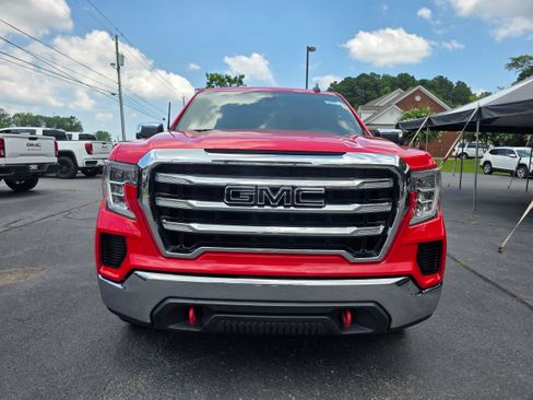 Used 2019 GMC Sierra 1500 SLE w/ SLE Value Package AWD/4WD image 2