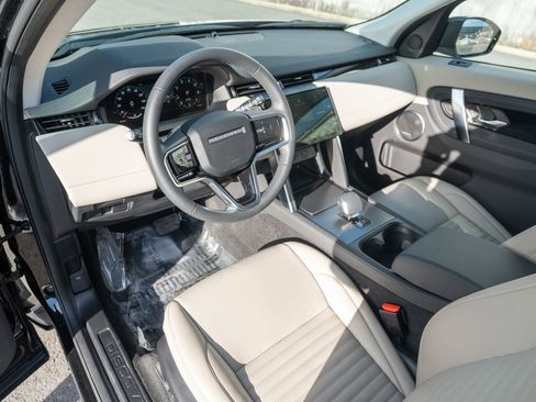 Certified 2024 Land Rover Discovery Sport S image 12