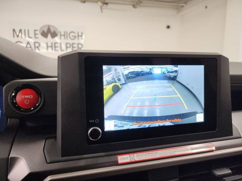 Used 2025 Toyota 4Runner 4WD image 28