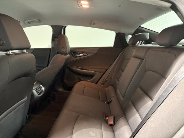 Used 2017 Chevrolet Malibu LT FWD image 21