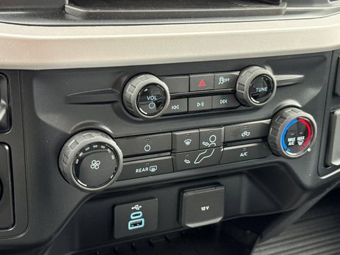 New 2025 Ford F350 XL w/ XL Chrome Package image 19