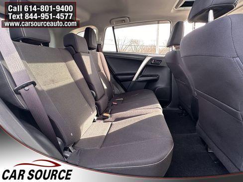 Used 2018 Toyota RAV4 XLE w/ Plus Extra Value Package image 21