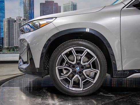 Certified 2023 BMW X1 xDrive28i w/ Premium Package image 7