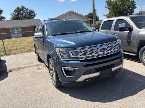 Used 2020 Ford Expedition Platinum AWD/4WD image 2