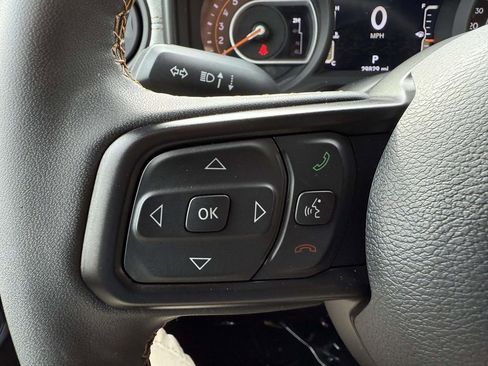 Used 2024 Jeep Wrangler Unlimited Sport AWD/4WD image 24