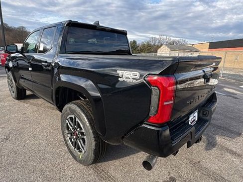 New 2026 Toyota Tacoma TRD Sport image 3