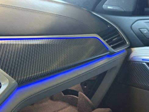 Used 2022 BMW X6 M Competition w/ Competition Package image 36