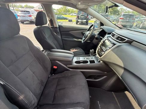 Used 2019 Nissan Murano SV image 34