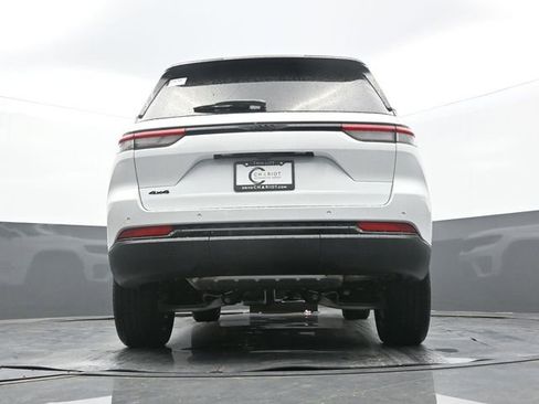 New 2025 Jeep Grand Cherokee Altitude AWD/4WD image 58