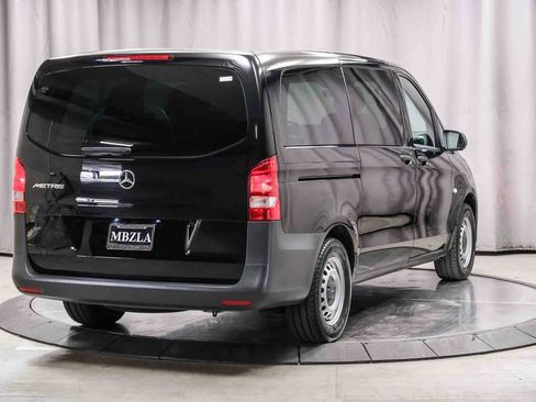 Used 2023 Mercedes-Benz Metris Passenger image 4