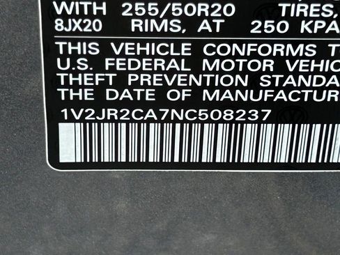 Used 2022 Volkswagen Atlas SE w/ Panoramic Sunroof Package image 52