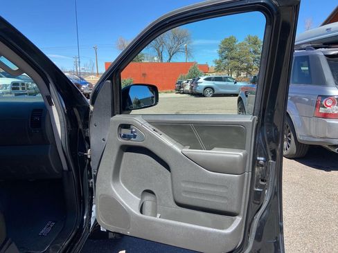 Used 2019 Nissan Frontier PRO-4X w/ Pro-4x Luxury Package image 26