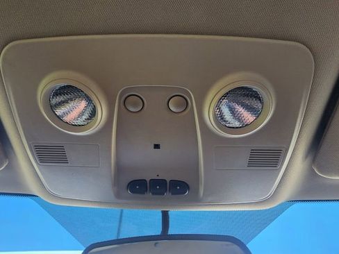 Used 2011 Buick Enclave CXL FWD image 39