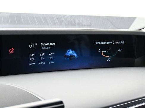 Used 2024 Lincoln Nautilus Reserve w/ Equipment Group 202A image 21