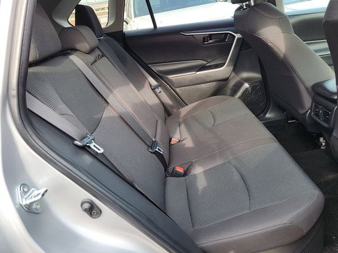 Certified 2025 Toyota RAV4 LE image 29