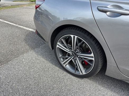 Used 2025 Genesis G70 3.3T Advanced RWD image 37