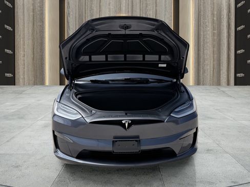 Used 2022 Tesla Model X AWD/4WD image 18