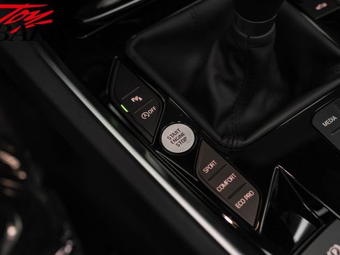 Used 2025 BMW Z4 M40i w/ Edition image 51