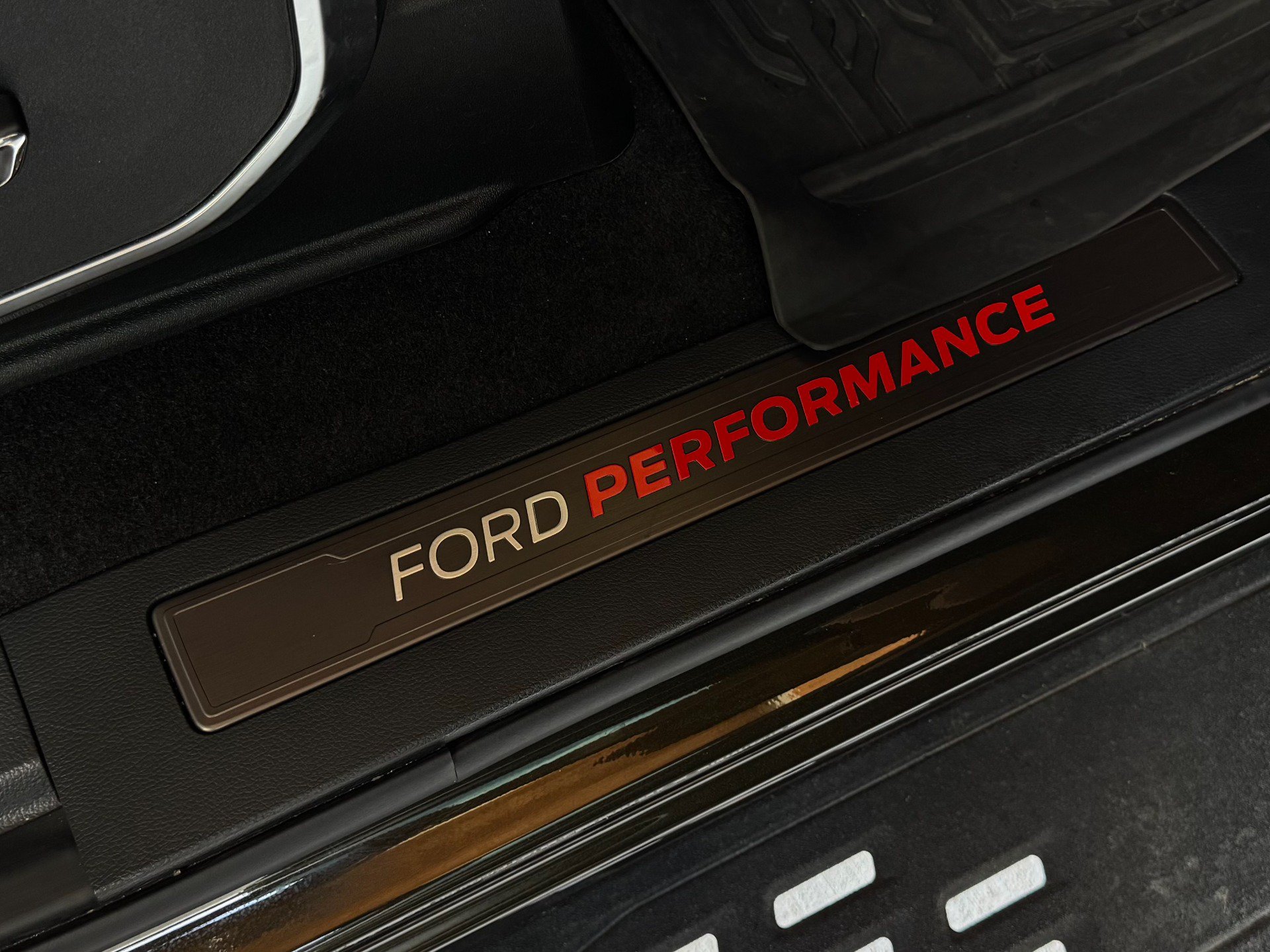 Used 2024 Ford F150 Raptor AWD/4WD image 27