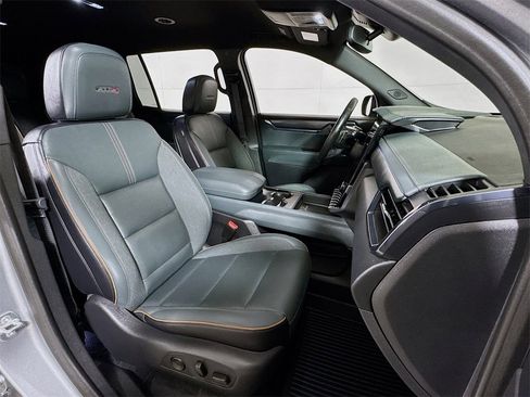 Certified 2025 GMC Acadia AT4 w/ LPO, Floor Liner Package image 28