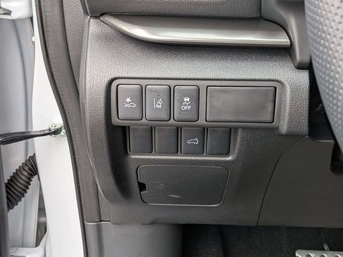 New 2025 Mitsubishi Eclipse Cross Black Edition image 17