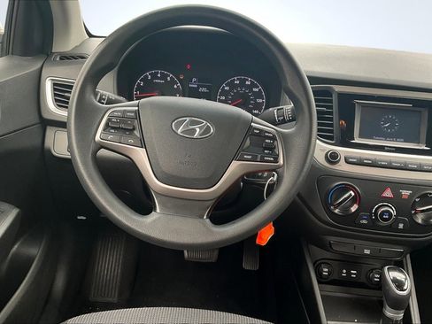 Used 2021 Hyundai Accent SE image 5