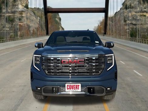 New 2026 GMC Sierra 1500 Denali w/ Denali Reserve Package AWD/4WD image 2