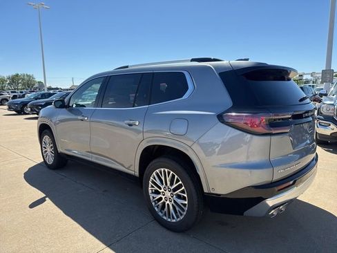 New 2026 GMC Acadia Denali AWD/4WD image 5