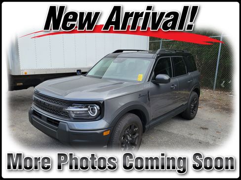 Used 2025 Ford Bronco Sport Big Bend w/ Black Appearance Package image 1