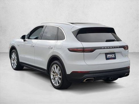 Used 2019 Porsche Cayenne E-Hybrid image 8