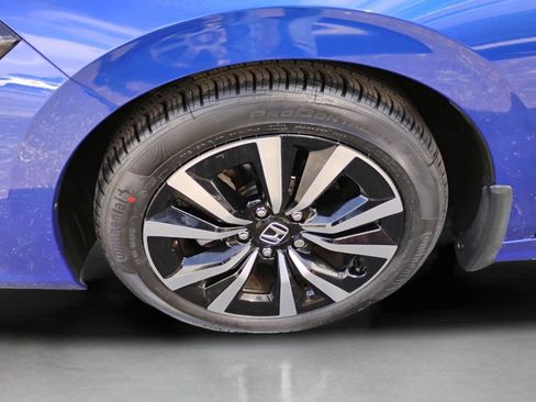 Used 2023 Honda Civic EX image 12