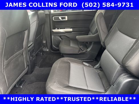 Certified 2023 Ford Explorer XLT RWD image 14
