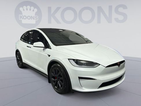 Used 2023 Tesla Model X Plaid AWD/4WD image 10