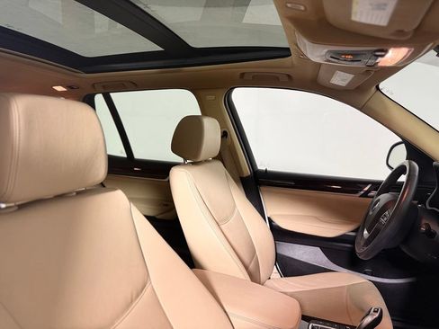 Used 2017 BMW X3 xDrive28i AWD/4WD image 27