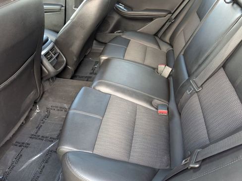 Used 2019 Chevrolet Impala LT image 10